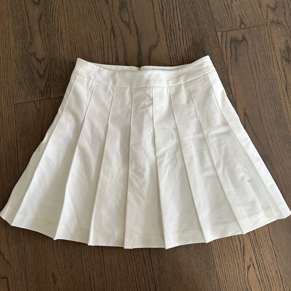 White Aritzia/Sunday Best skirt